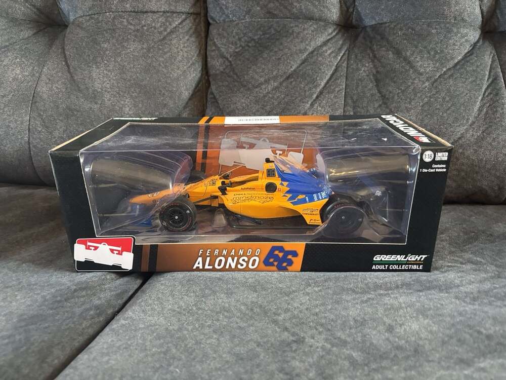 GreenLight Fernando Alonso 66 IndyCar 1:18 Die-Cast Vehicle 11061